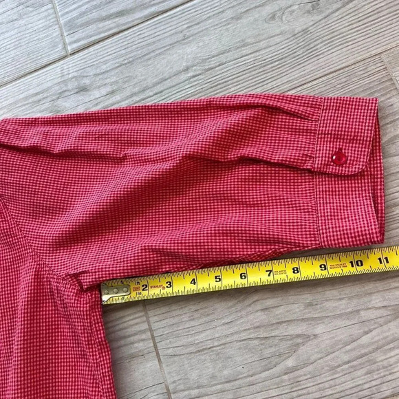 Warner Bros Womens Red Looney Tunes 3/4 Sleeve Button Up Shirt Size 26W - Picture 7 of 9